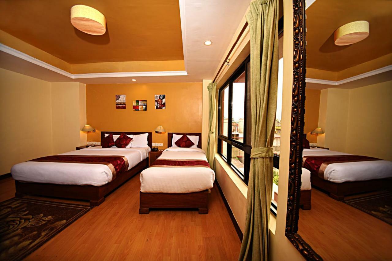 Dom Himalaya Hotel Katmandou Extérieur photo