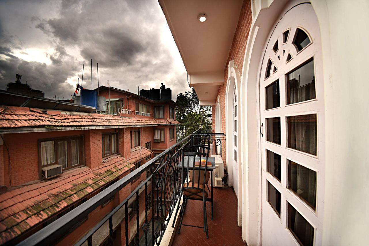 Dom Himalaya Hotel Katmandou Extérieur photo