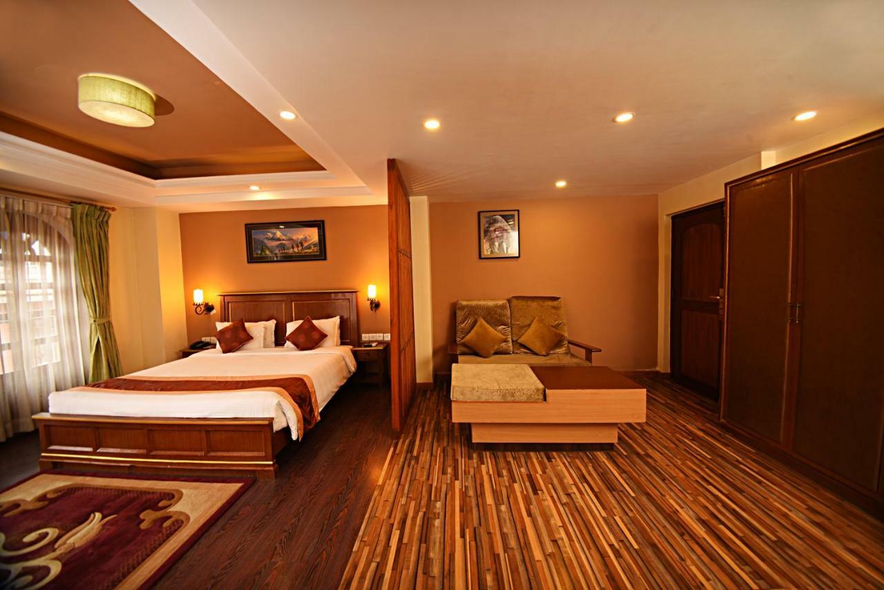 Dom Himalaya Hotel Katmandou Extérieur photo
