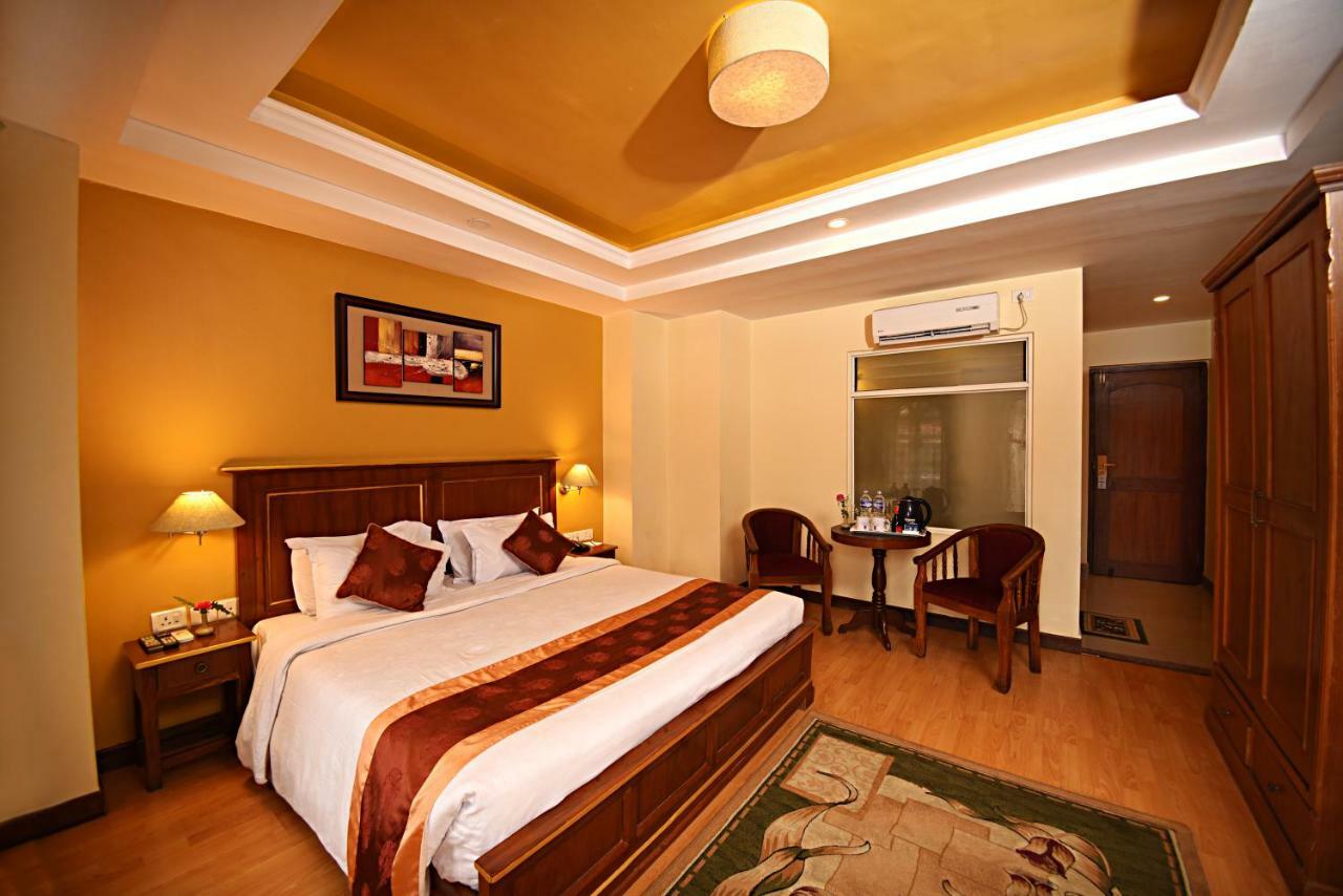 Dom Himalaya Hotel Katmandou Extérieur photo
