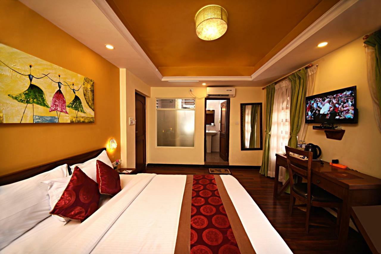 Dom Himalaya Hotel Katmandou Extérieur photo