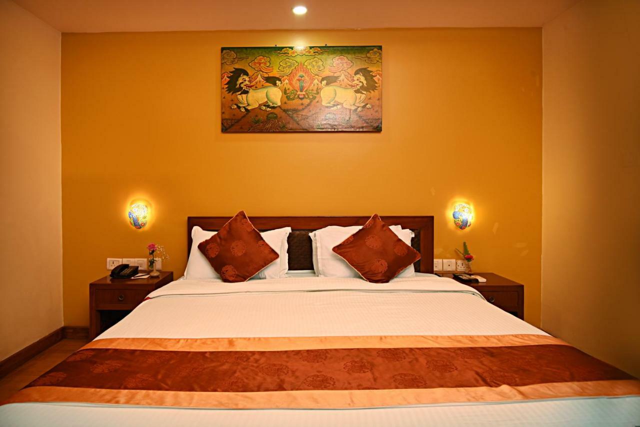 Dom Himalaya Hotel Katmandou Extérieur photo