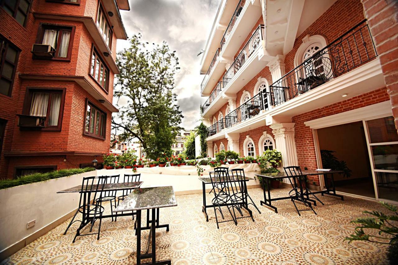 Dom Himalaya Hotel Katmandou Extérieur photo