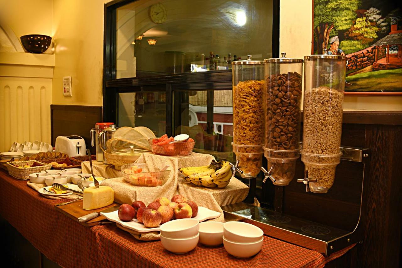 Dom Himalaya Hotel Katmandou Extérieur photo