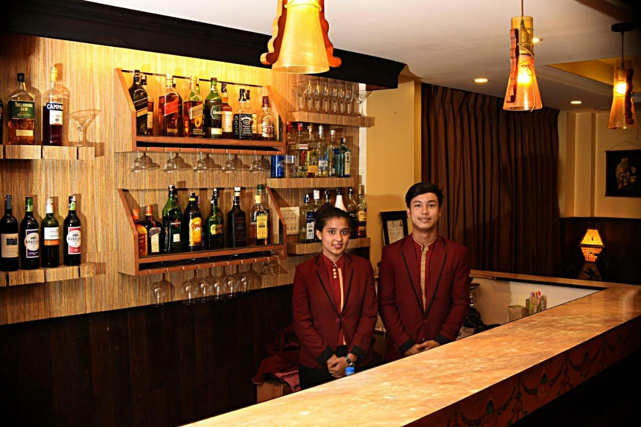 Dom Himalaya Hotel Katmandou Extérieur photo